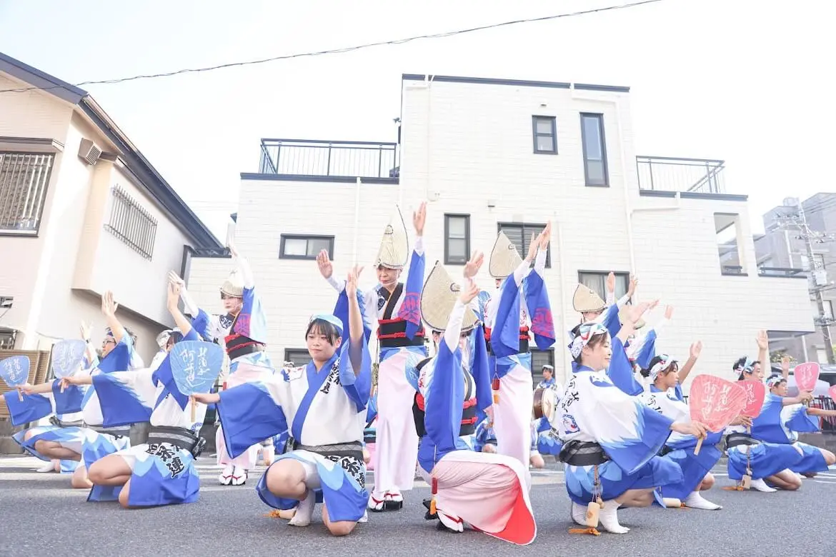 阿波踊りの様子3