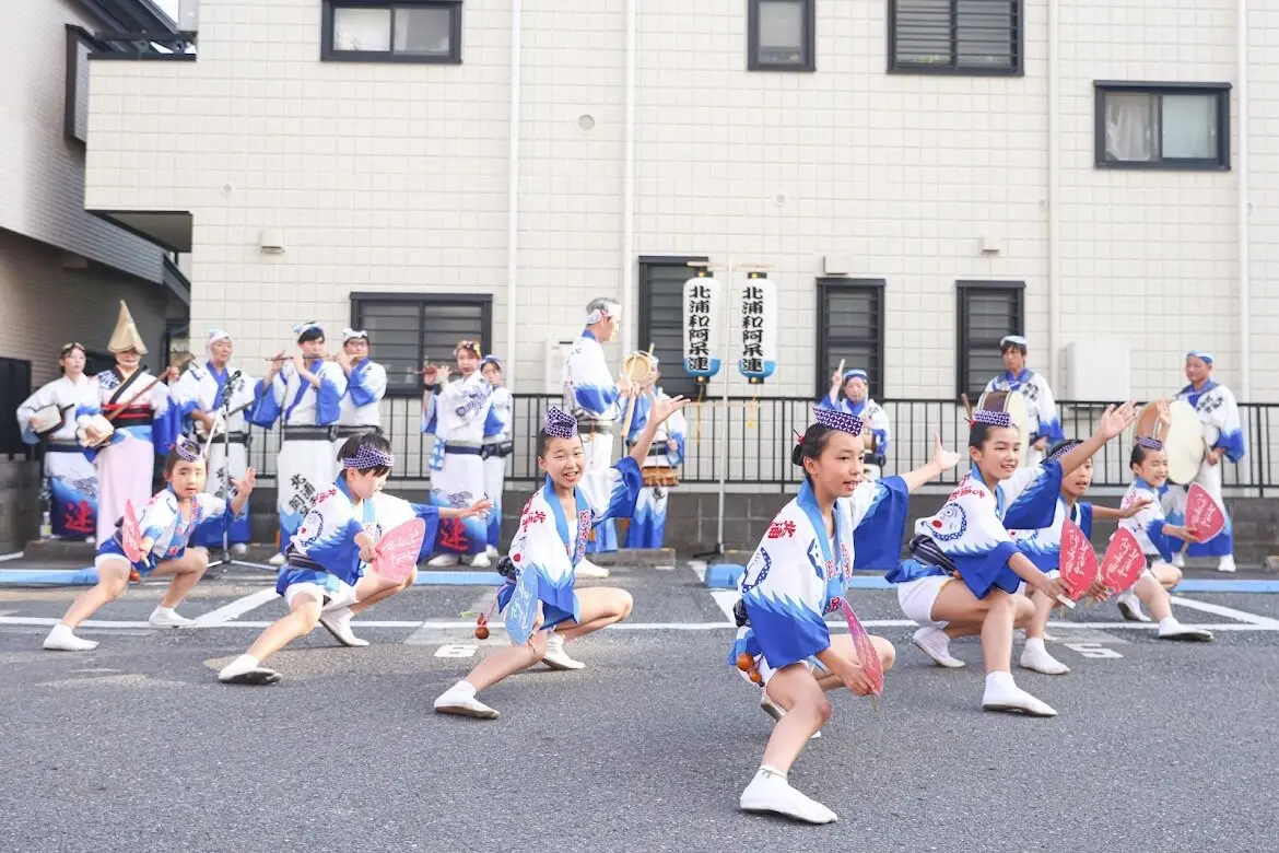 阿波踊りの様子4
